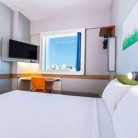 Ibis Budget Fortaleza Praia De Iracema Exterior photo
